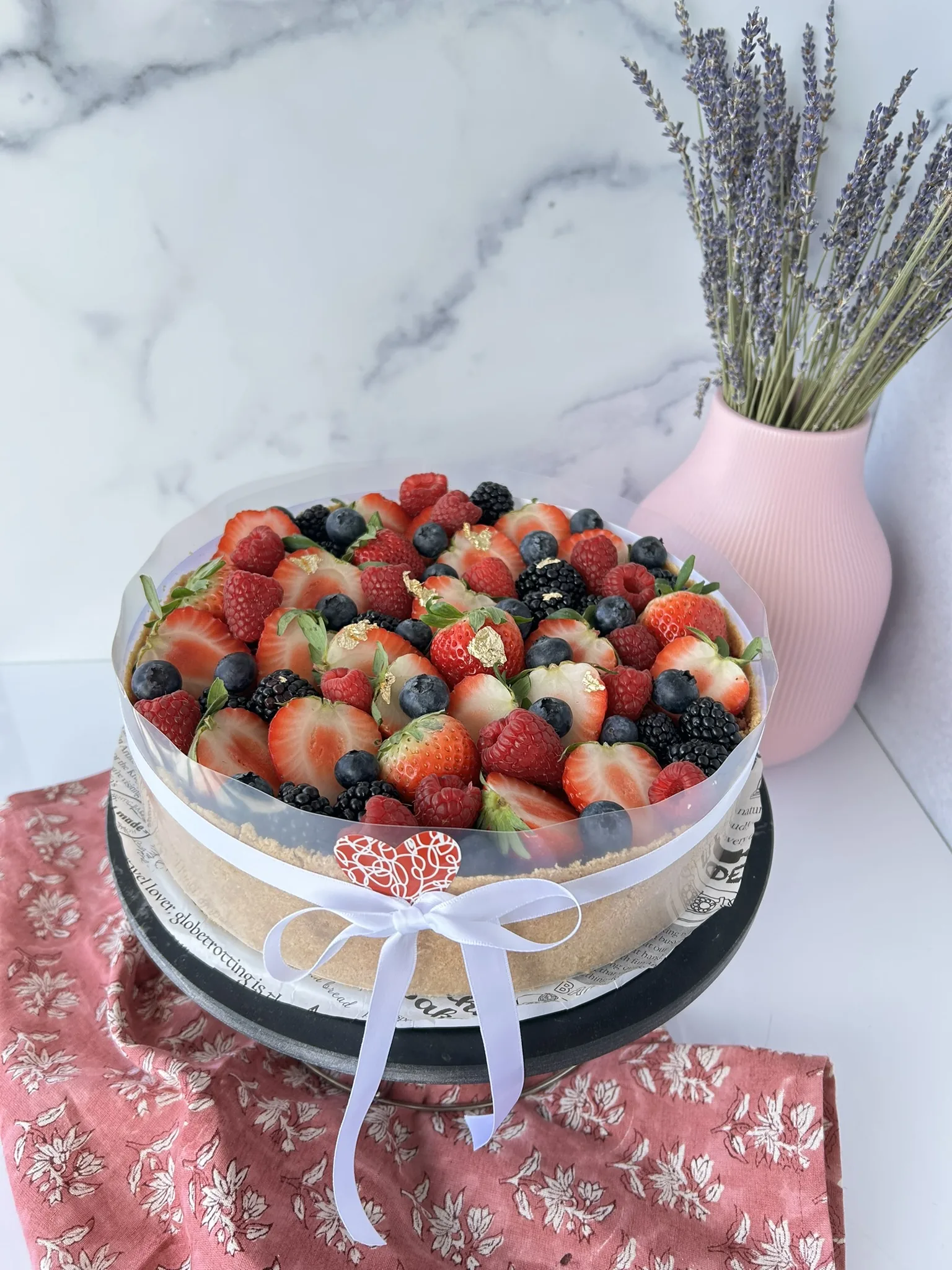 Cheesecake com frutas vermelhas