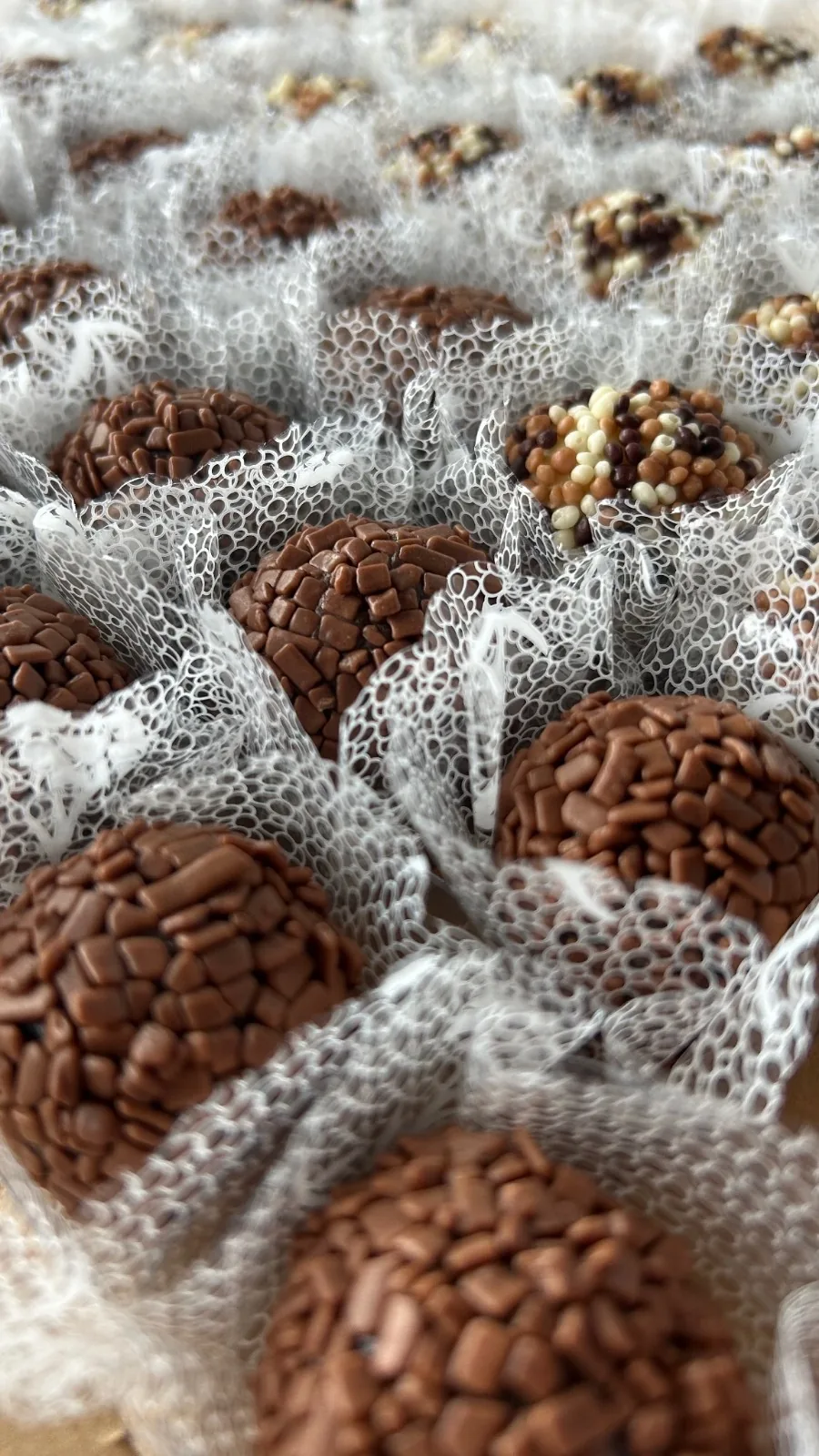 Brigadeiros de chocolate belga